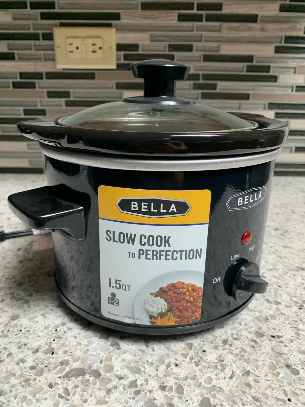 BELLA Convenient Mini Slow Cooker to Perfection. 1.5 Quart,1-2 Person.Pre-Owned.